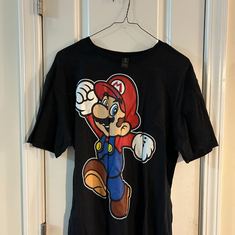 Men's Graphic Tee